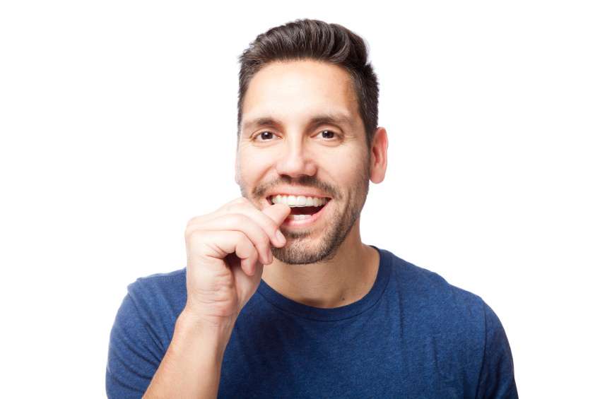 Invisalign aparatić u ortodonciji odraslih